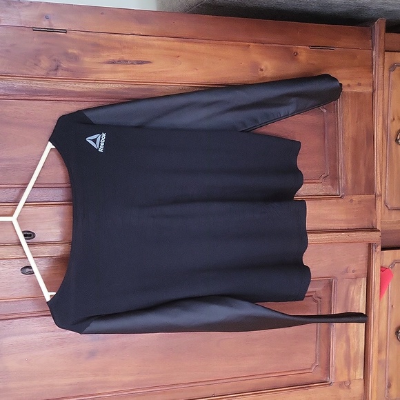 Reebok tshirt size m - Picture 4 of 7